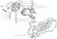 Rear wheel shaft