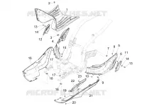 Central cover - Footrests