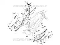 CENTRAL COVER - FOOTRESTS