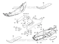 Central cover - Footrests