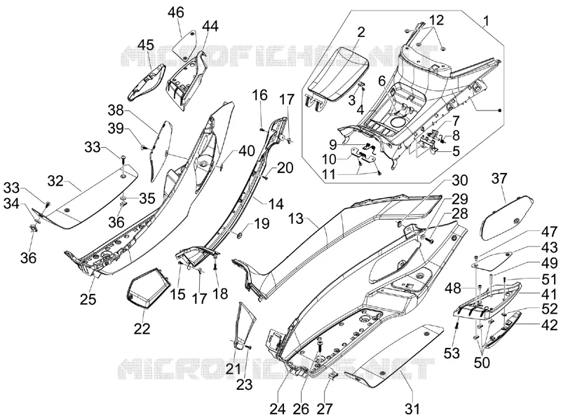 Central cover - Footrests