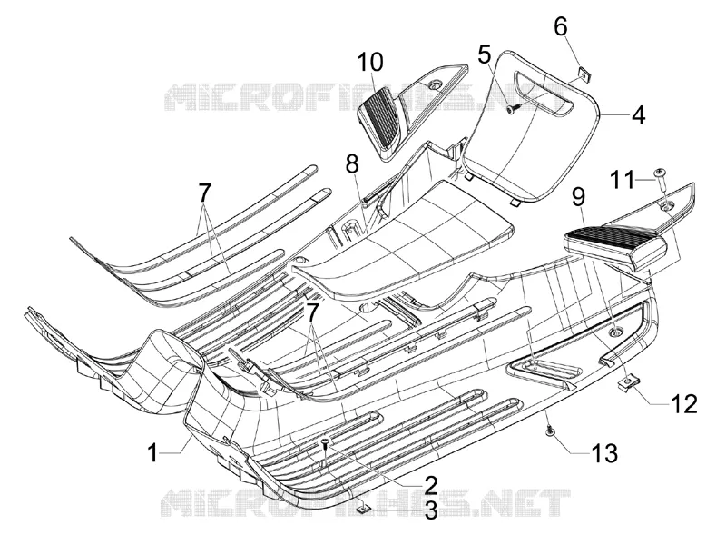 Central cover - Footrests