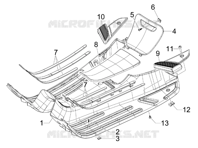 Central cover - Footrests