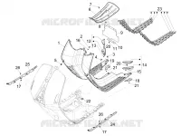 Central cover - Footrests