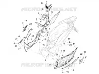 CENTRAL COVER - FOOTRESTS
