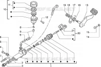 Brake lever-rear brake master cylinder